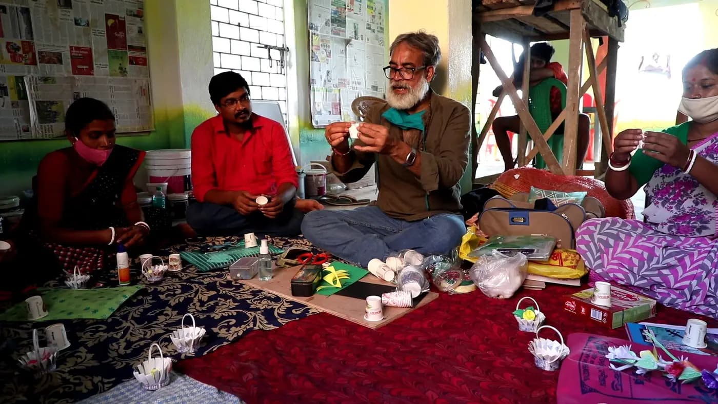 Teacher training session with paper craft